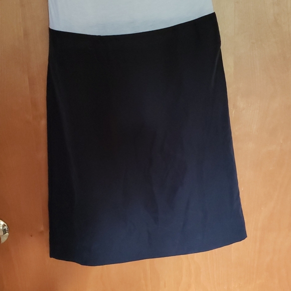 Dress - Picture 4 of 8